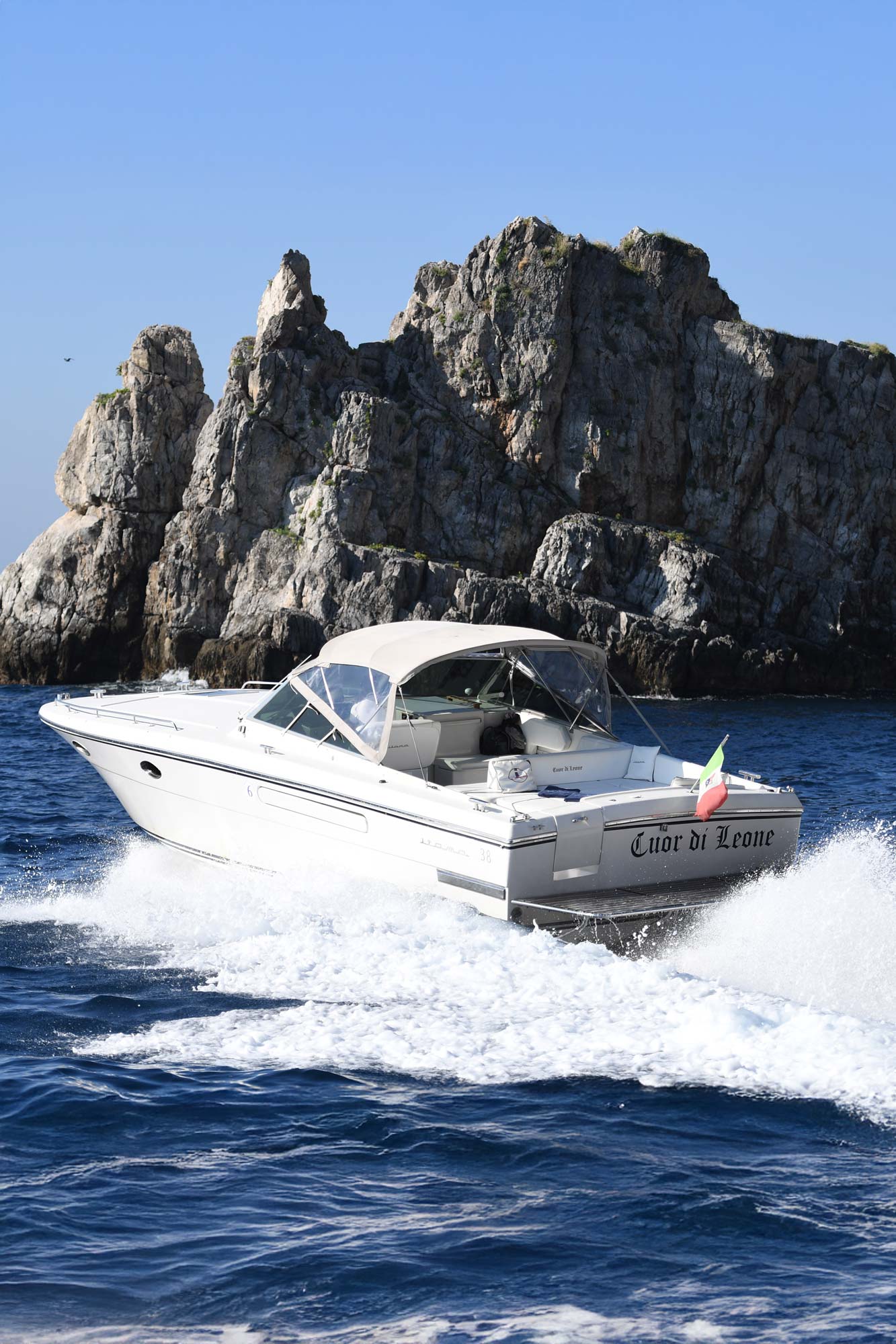 Full day Capri Itama 38